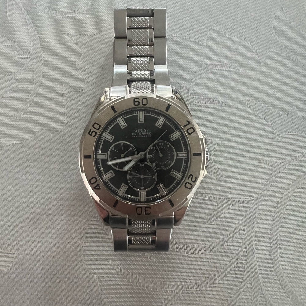 Used Guess men’s watch